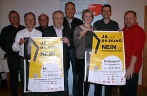 5.v.l.: Landtagsdirektkandidat Peter Stranninger, 2.v.r.: Marktgemeinderat Martin Kreutz