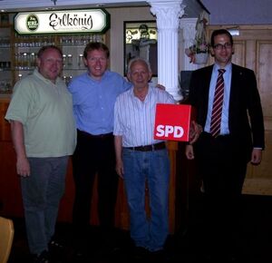 v.l. Rainer Pasta, EU-Kandidat Christian Flisek, Dimitri Vassiliu, Johannes Faden